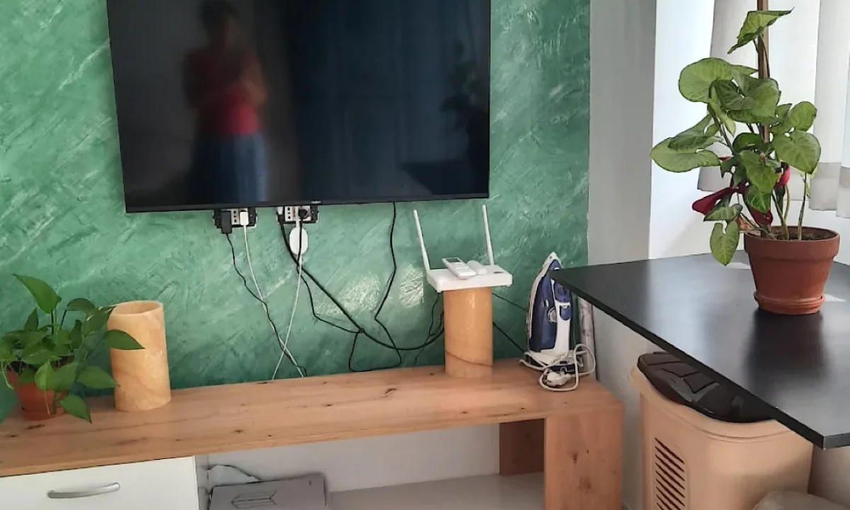 Shtepi me qera Shtepi Private ne Tirane, 2+1, Mobilimi E mobiluar, Pagesa 450  Euro.