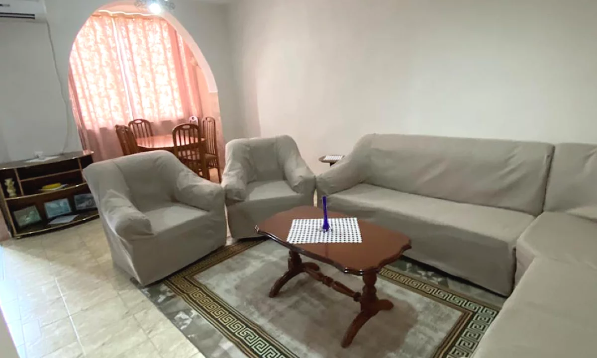 Shtepi me qera Apartament ne Tirane, 2+1, Mobilimi E mobiluar, Pagesa 62,000  Leke.