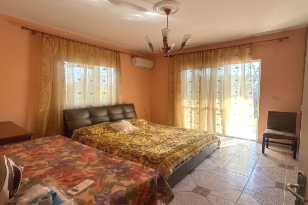 Shtepi me qera Apartament ne Tirane, 2+1, Mobilimi E mobiluar, Pagesa 60,000  Leke.