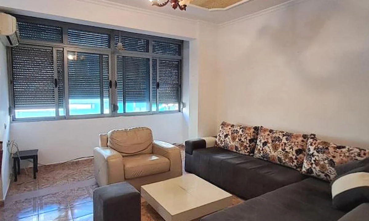 Shtepi me qera Apartament ne Tirane, 2+1, Mobilimi E mobiluar, Pagesa 50,000  Leke.