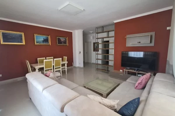 Apartament 3+1 me Qera Kopshti Botanik (ID R3020) Tirane