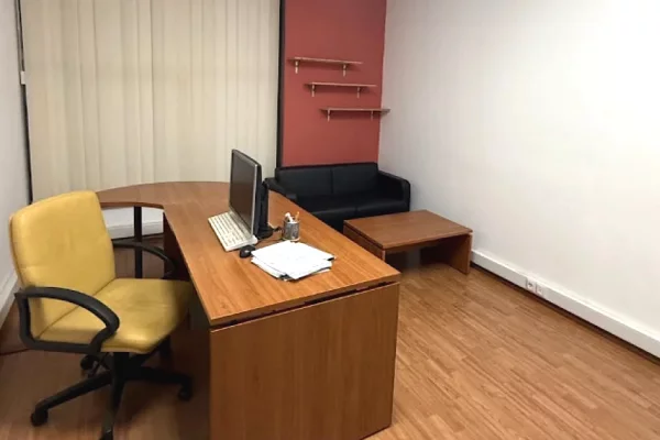 Zyre me Qera Rruga e Elbasanit (ID RZ037) Tirane
