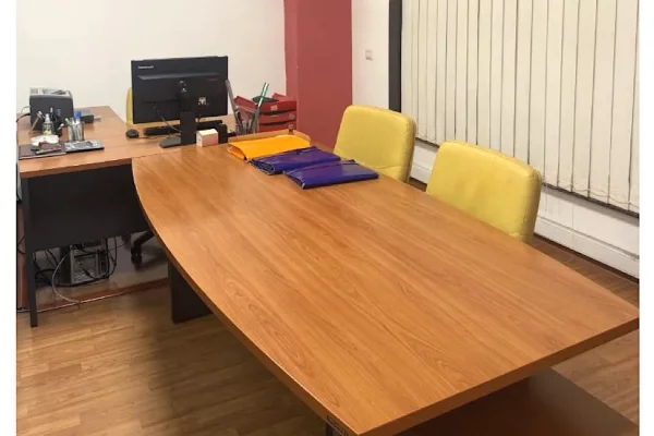 Zyre me Qera Rruga e Elbasanit (ID RZ037) Tirane