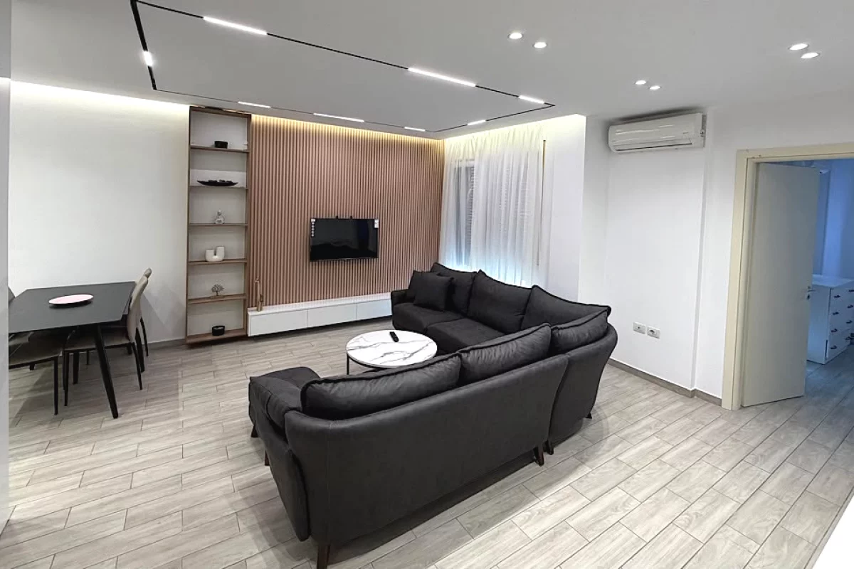 Shtepi me qera Apartament ne Tirane, 1+1, Mobilimi E mobiluar, Pagesa 80,000  Leke.