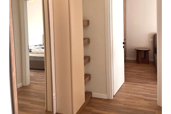 Shtepi me qera Apartament ne Tirane, 1+1, Mobilimi E mobiluar, Pagesa 75,000  Leke.