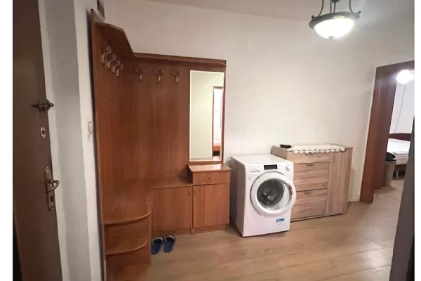 Shtepi me qera Apartament ne Tirane, 2+1, Mobilimi E mobiluar, Pagesa 50,000  Leke.