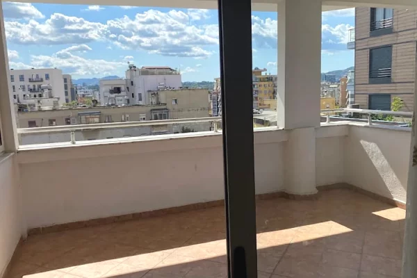 Shtepi me qera Apartament ne Tirane, 1+1, Mobilimi E mobiluar, Pagesa 60,000  Leke.