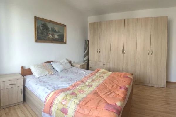 Shtepi me qera Apartament ne Tirane, 2+1, Mobilimi E mobiluar, Pagesa 50,000  Leke.