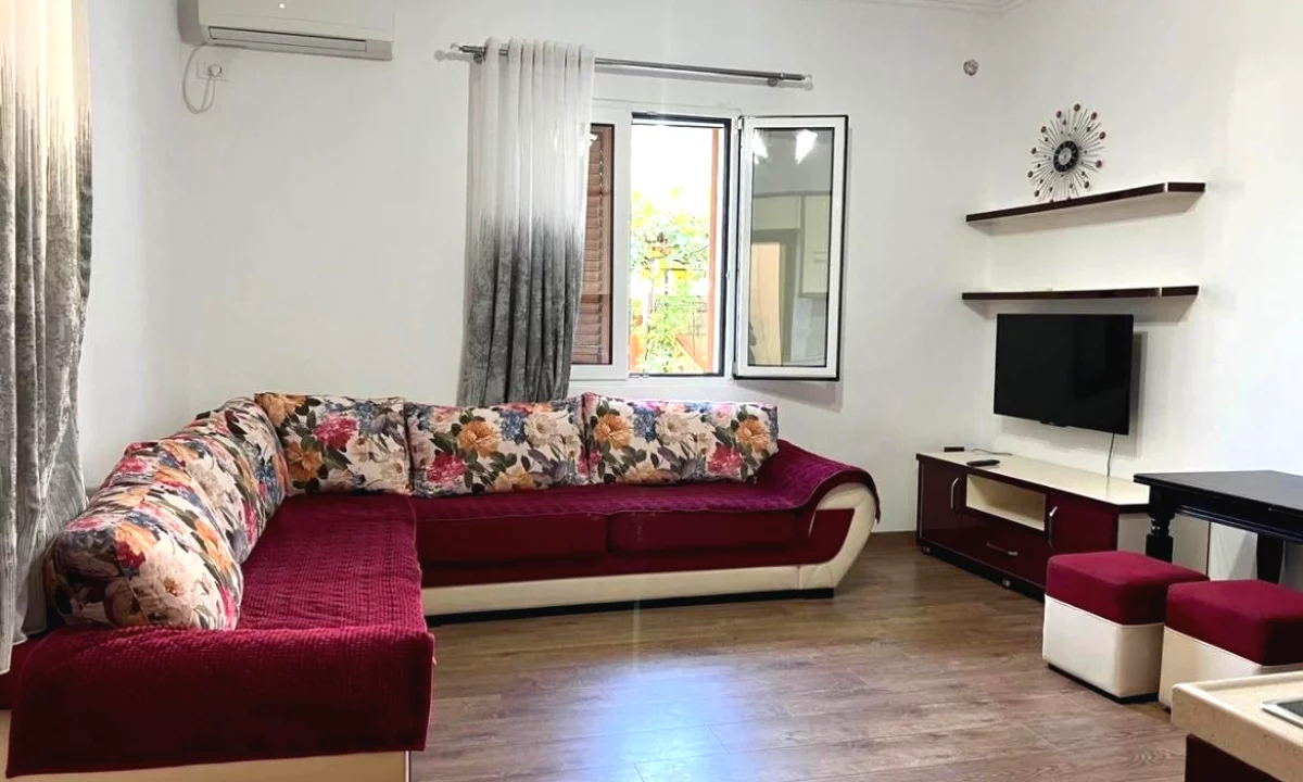Private house for rent in Tirana 2+1, Furnished