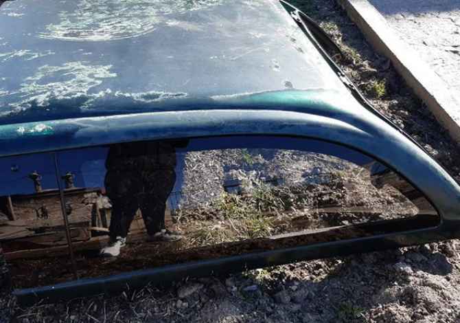 Shitet Pjesa e Siperme Mbuluese per Mitsubishi