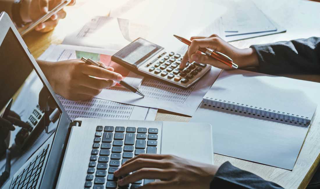 Zyre Kontabiliteti ofron sherbime Financiare, regjistrim Biznesi, deklarim Sigurimesh Shoqerore, Libra Blerje/Shitje, TVSH, Tatim fitim etj.