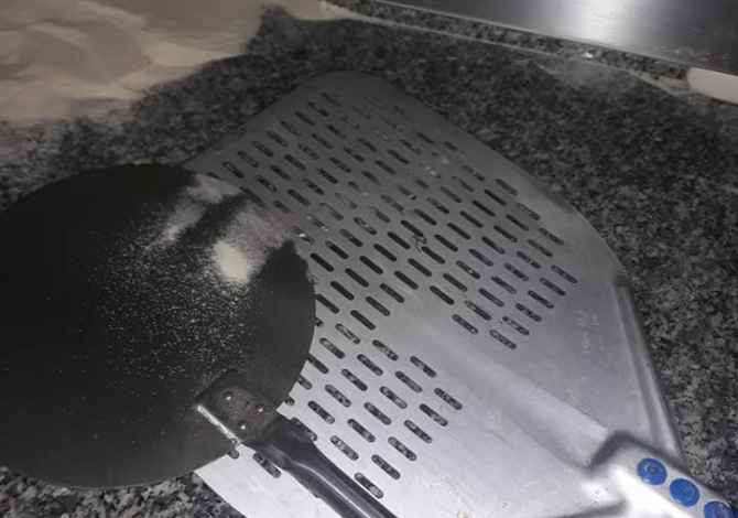 Shiten te gjitha paisjet e picerise