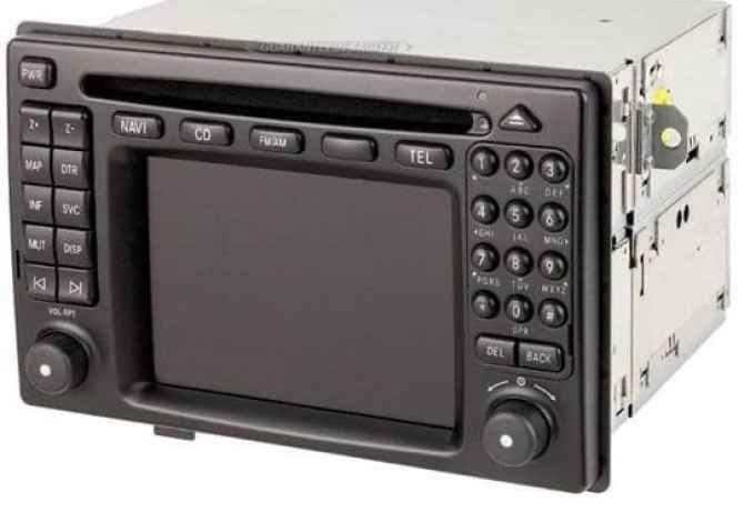 Navigator per Mercedes Benz W210 dhe ML