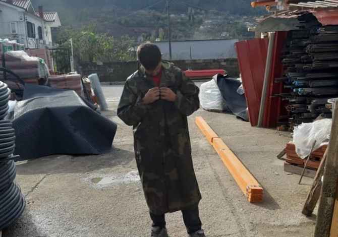 Veshje Kunder Shiut dhe Eres