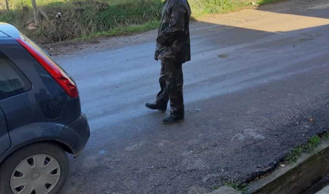 Veshje Kunder Shiut dhe Eres