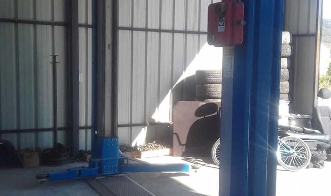 Shitet Ura per Servis Automjetesh (2.5 Ton)