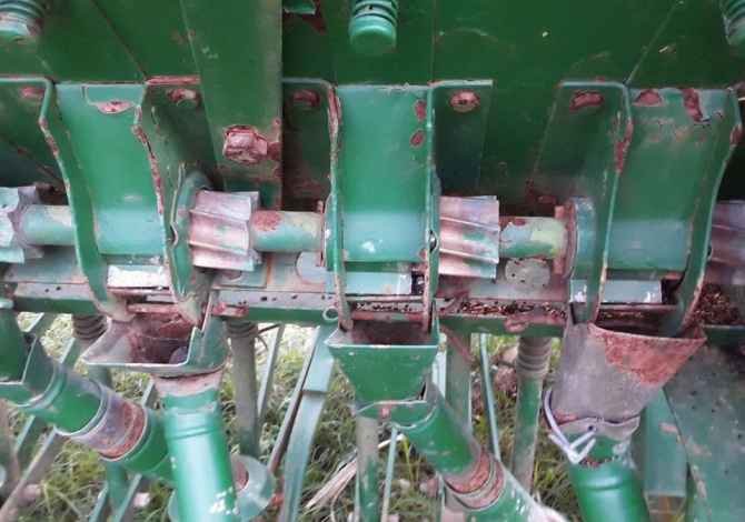 Shitet Makine Mbjellese Demax 