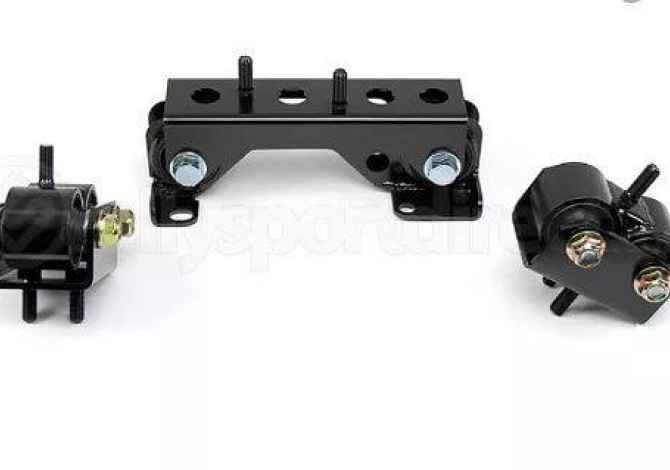 Auto Universal Tirana sjell te gjitha pjeset xhenerike te makines tuaj