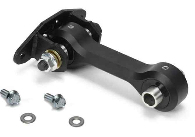 Auto Universal Tirana sjell te gjitha pjeset xhenerike te makines tuaj