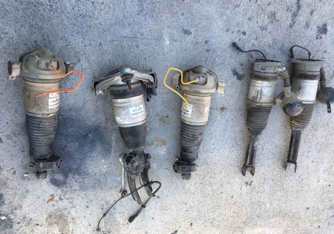 Shiten Pjese makine  per Q7 2006 .A8 2005 A4 Ford fokus