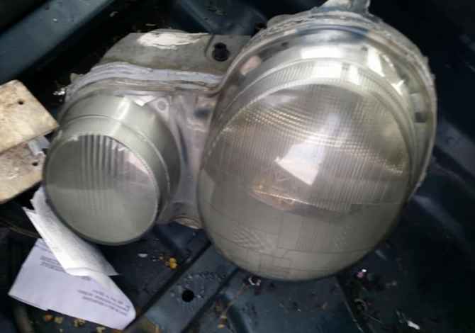 Blej dhe Shes makina per pjese kembimi