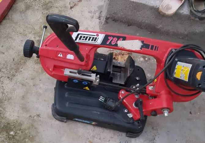 Shiten vegla pune origjinale te ardhura nga Italia.