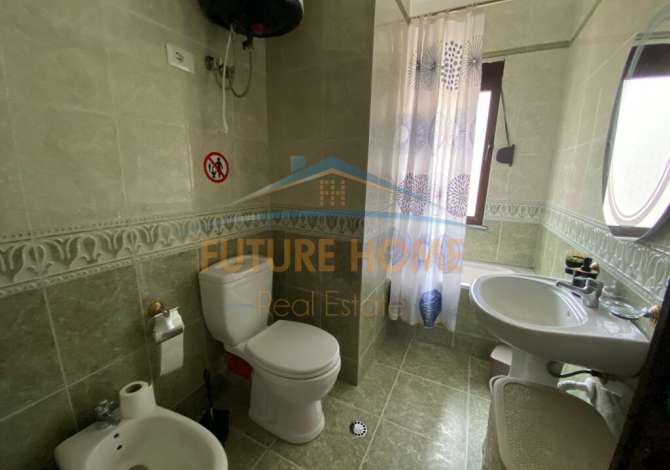 Shtepi me qera Apartament ne Tirane, 2+1, Mobilimi E mobiluar, Pagesa 1,000  Euro.