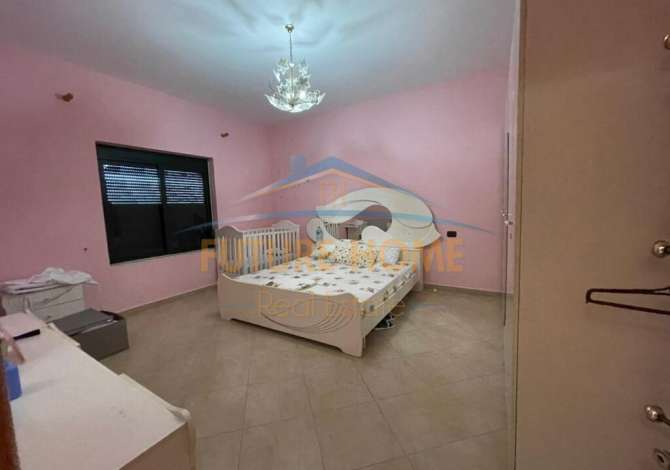 Shtepi ne shitje Shtepi Private ne Durres, 4+1, Mobilimi E mobiluar, Pagesa 550,000  Euro.