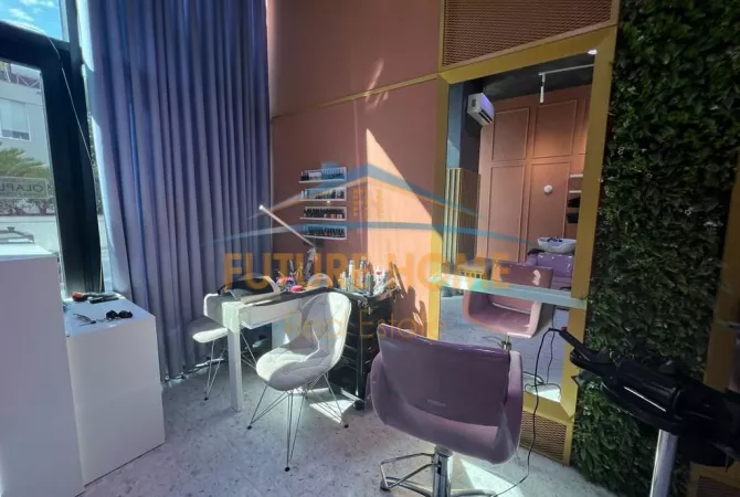 Shitet, Ambient, Prane stadiumit Air Albania