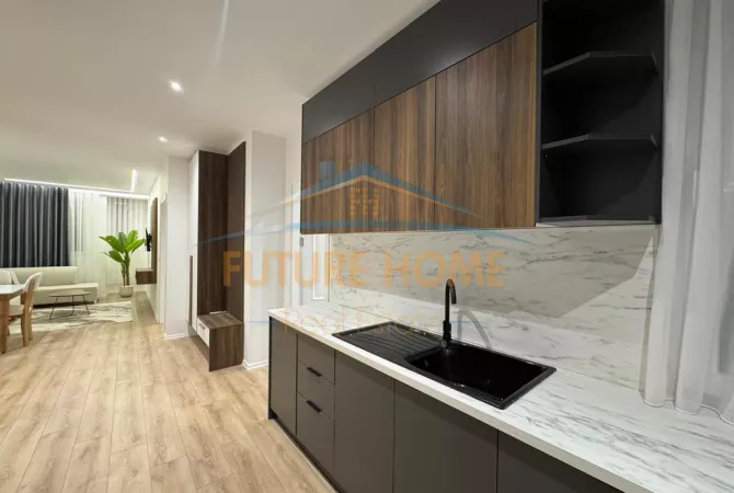 Shtepi ne shitje Apartament ne Tirane, 1+1, Mobilimi E mobiluar, Pagesa 175,000  Euro.