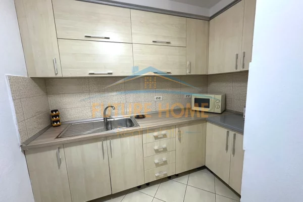 Appartamento in affitto a Tirana 1+1, Arredato