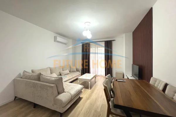 Shtepi me qera Apartament ne Tirane, 1+1, Mobilimi E mobiluar, Pagesa 520  Euro.