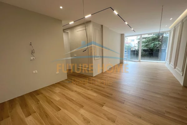 Shtepi ne shitje Apartament ne Tirane, 2+1, Mobilimi Bosh, pa mobiluar, Pagesa 310,000  Euro.