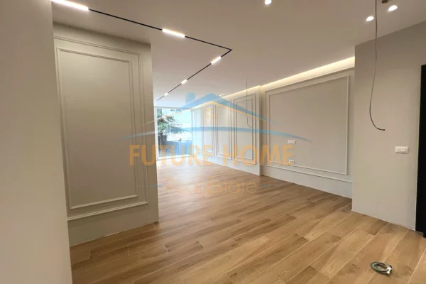 Shtepi ne shitje Apartament ne Tirane, 2+1, Mobilimi Bosh, pa mobiluar, Pagesa 310,000  Euro.