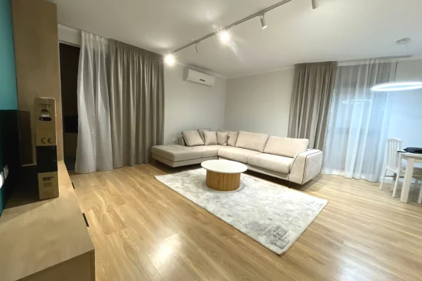 Shtepi me qera Apartament ne Tirane, 2+1, Mobilimi E mobiluar, Pagesa 700  Euro.