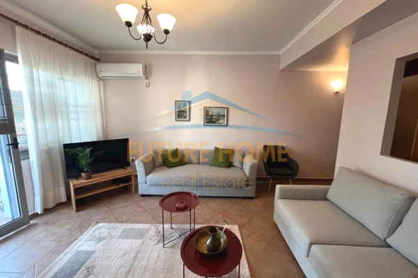 Shtepi me qera 2+1 ne Tirane - 800 Euro