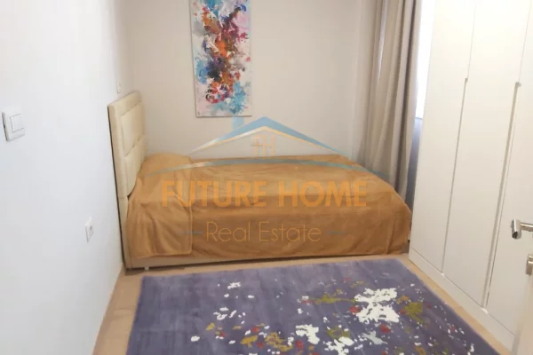 Appartamento in affitto a Tirana 3+1, Arredato