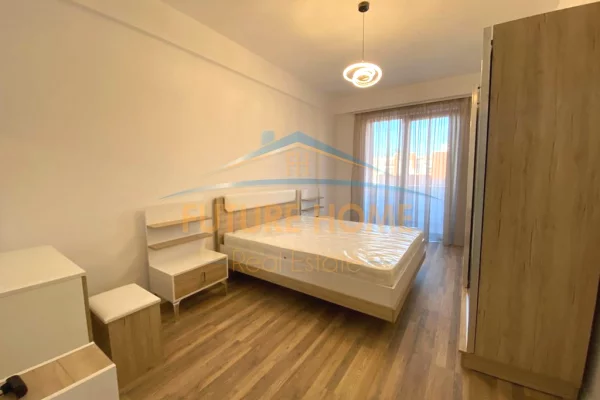 Shtepi me qera Apartament ne Tirane, 1+1, Mobilimi E mobiluar, Pagesa 550  Euro.