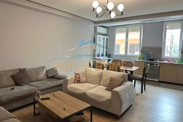 Apartament 2+1+2 per shitje tek Kopshti Zoologjik