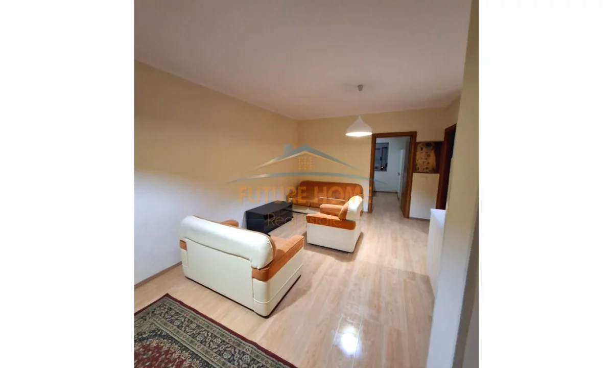 Shtepi ne shitje Apartament ne Tirane, 2+1, Mobilimi Bosh, pa mobiluar, Pagesa 137,000  Euro.