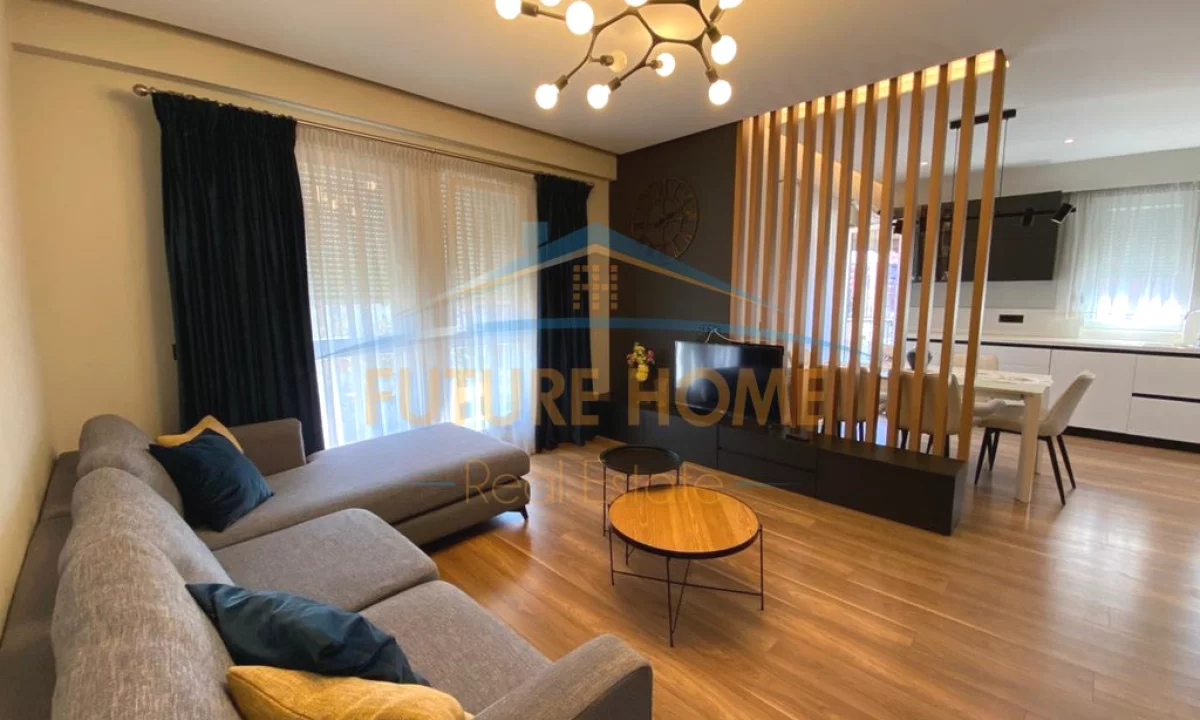 Shtepi me qera Apartament ne Tirane, 3+1, Mobilimi E mobiluar, Pagesa 1,000  Euro.