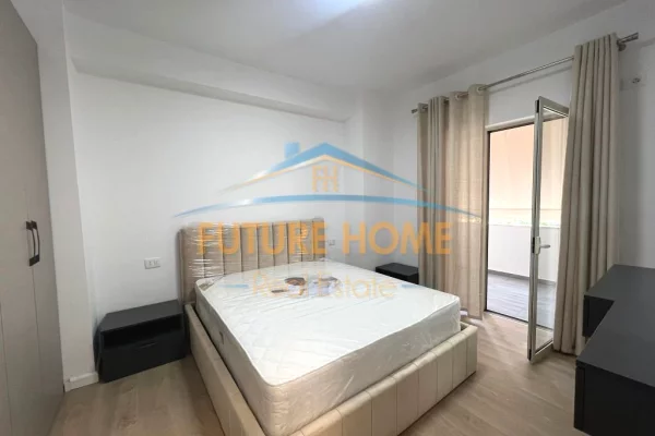 Shtepi me qera Apartament ne Tirane, 2+1, Mobilimi E mobiluar, Pagesa 1,000  Euro.