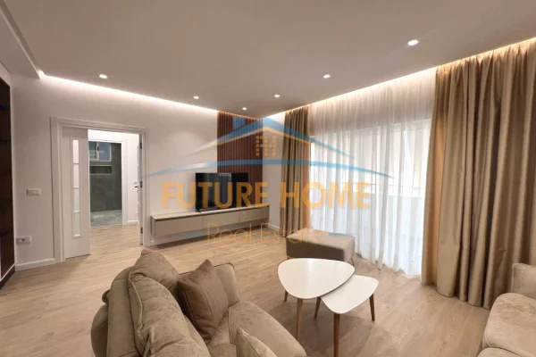 Shtepi me qera Apartament ne Tirane, 2+1, Mobilimi E mobiluar, Pagesa 1,000  Euro.