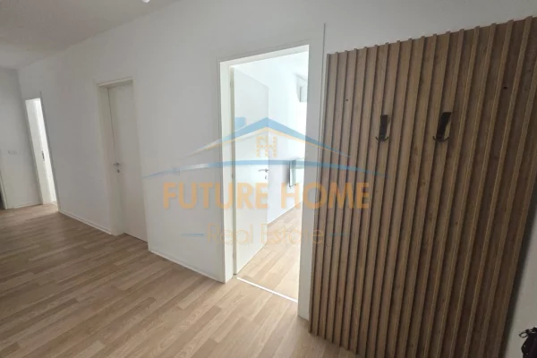 Shtepi me qera Apartament ne Tirane, 2+1, Mobilimi Pjeserisht e mobiluar, Pagesa 450  Euro.