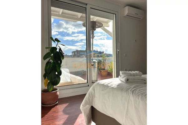 Penthouse (panoramic top floor) for sale in Tirana 2+1, Furnished