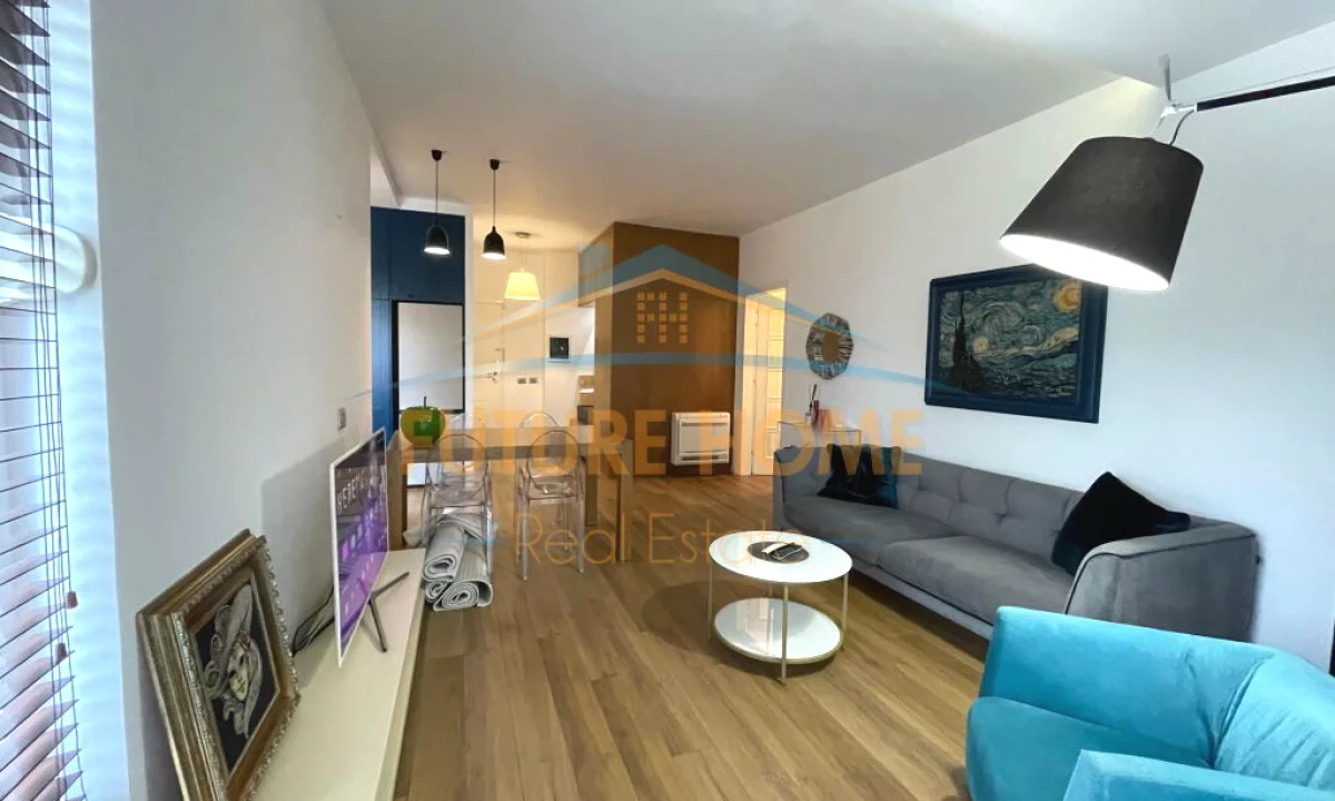 Shtepi me qera Apartament ne Tirane, 2+1, Mobilimi E mobiluar, Pagesa 950  Euro.
