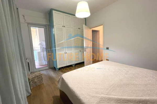Shtepi me qera Apartament ne Tirane, 2+1, Mobilimi E mobiluar, Pagesa 950  Euro.