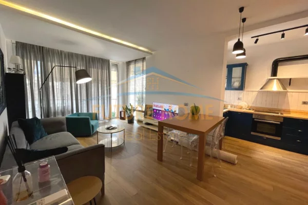 Shtepi me qera Apartament ne Tirane, 2+1, Mobilimi E mobiluar, Pagesa 950  Euro.