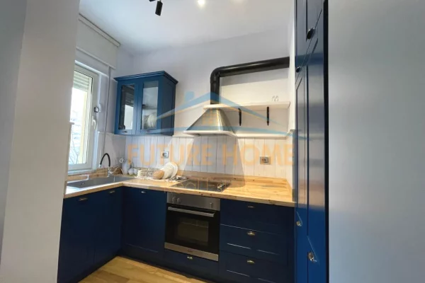 Shtepi me qera Apartament ne Tirane, 2+1, Mobilimi E mobiluar, Pagesa 950  Euro.