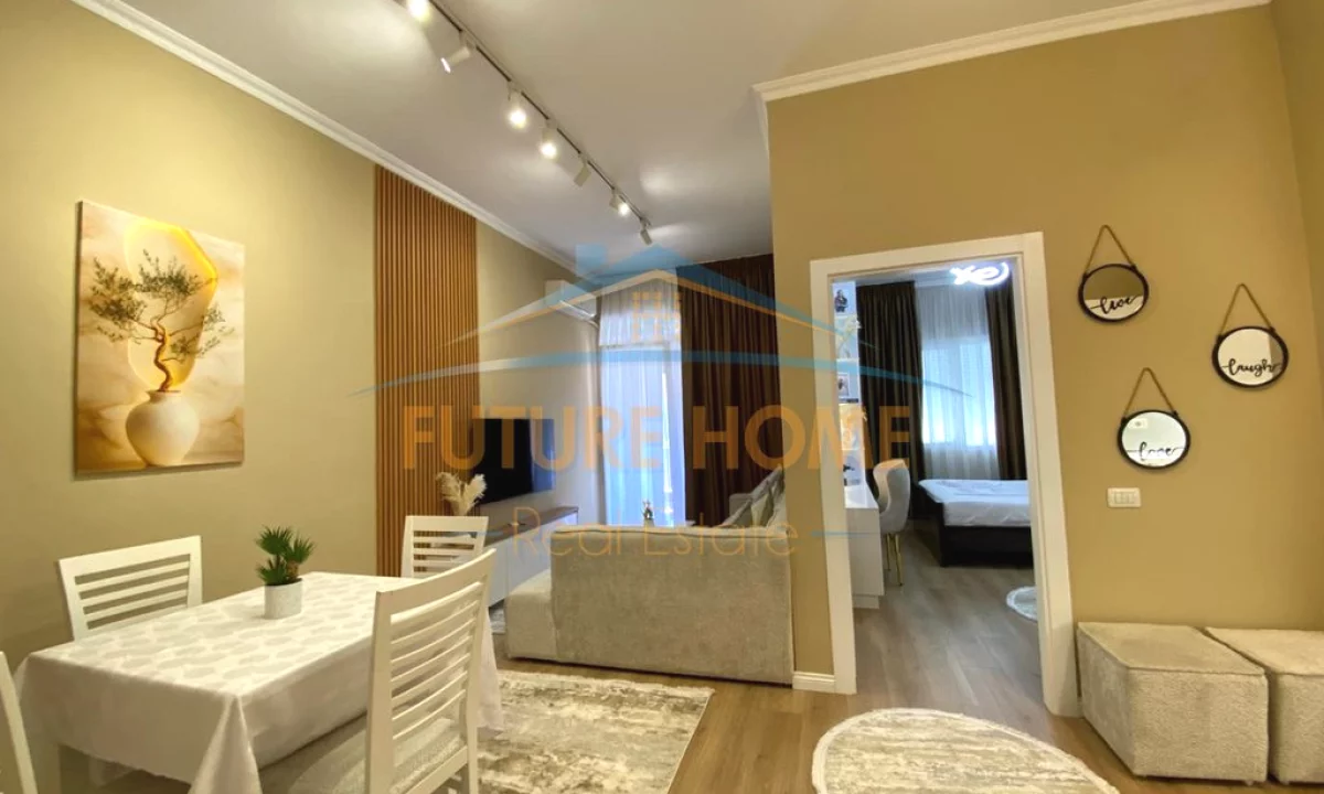 Shtepi me qera Apartament ne Tirane, 1+1, Mobilimi E mobiluar, Pagesa 800  Euro.